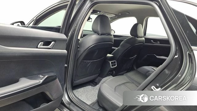 Kia K5 3rd generation 2021 Серый из Кореи, фото 2