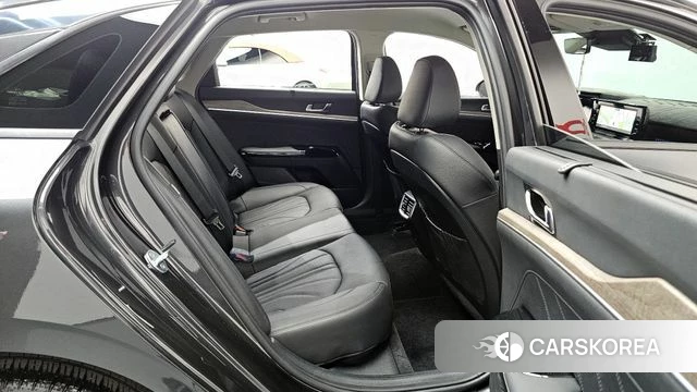 Kia K5 3rd generation 2021 Серый из Кореи, фото 2