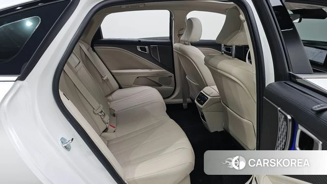 Kia The New K8 Hybrid 2025 Белый из Кореи, фото 2