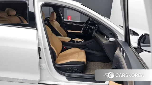 Kia K5 3rd generation 2023 Белый из Кореи, фото 2