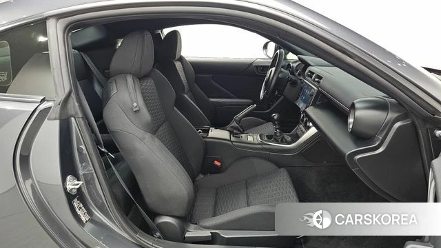 Toyota GR86 2024 Серый из Кореи, фото 2