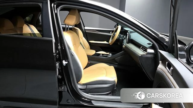 Kia K5 3rd generation 2021 Черный из Кореи, фото 2