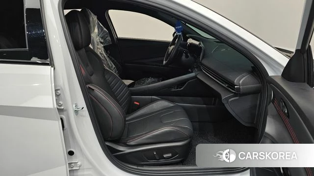 Hyundai The New Avante (CN7) 2025 Белый из Кореи, фото 2