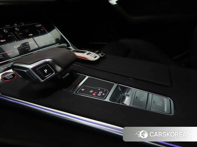 Audi RS7 (4K) 2021 Красный из Кореи, фото 2