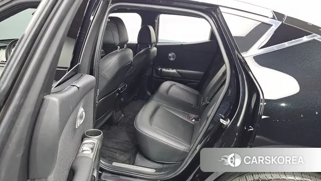 Genesis GV60 2021 Черный из Кореи, фото 2