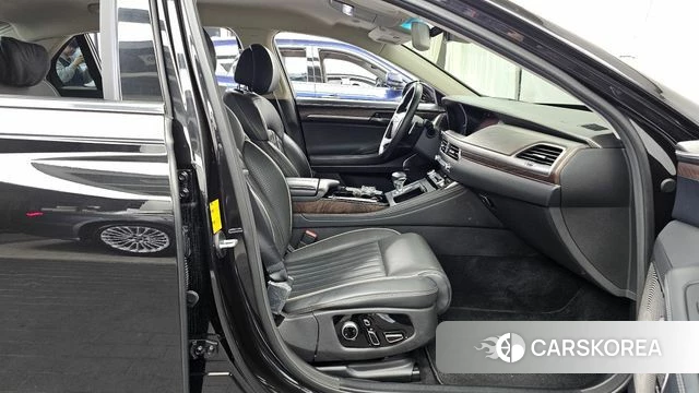 Genesis G90 2019 Черный из Кореи, фото 2