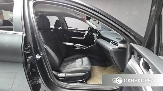 Kia K5 3rd generation 2019 Серый из Кореи, фото 2