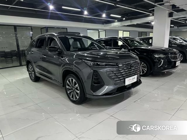 Chang'an CS75 PLUS 2026 Темно-серый из Китая, фото 2