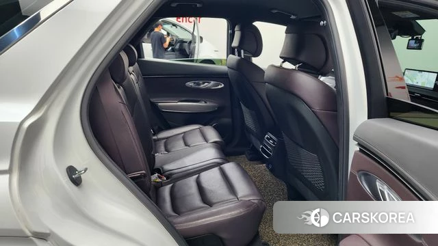 Genesis GV70 2021 Белый из Кореи, фото 2