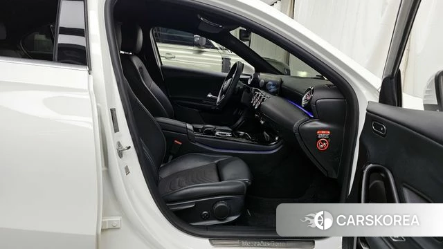 Mercedes-Benz A-Class W177 2020 Белый из Кореи, фото 2