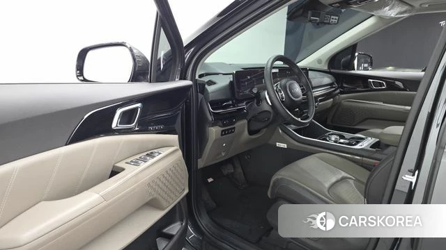 Kia The New Carnival 4th Generation 2024 Серый из Кореи, фото 2