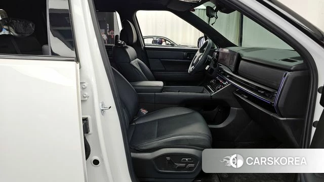 Hyundai Santa Fe (MX5) 2024 Белый из Кореи, фото 2