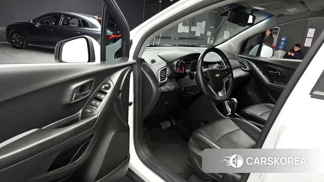 Chevrolet (GM Daewoo) The New Trax 2022 Белый из Кореи, фото 2