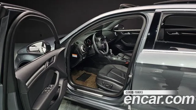 Audi New A3 2018 Серый из Кореи, фото 2