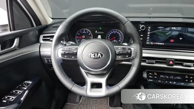 Kia K5 3rd generation 2021 Белый из Кореи, фото 2