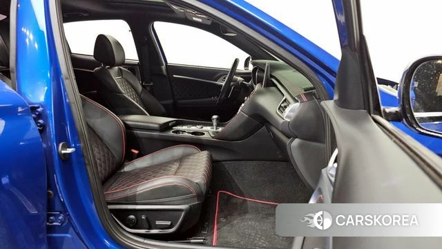 Genesis G70 2018 Синий из Кореи, фото 2