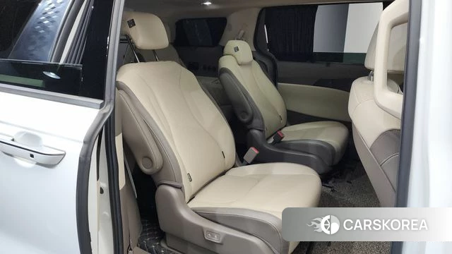 Kia Carnival 4th generation 2020 Белый из Кореи, фото 2