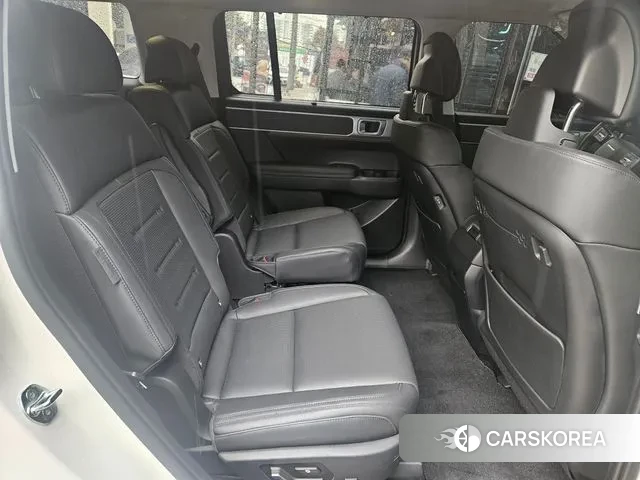 Hyundai Santa Fe (MX5) 2023 Белый из Кореи, фото 2