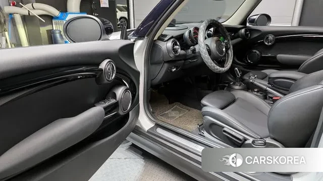 Mini Cooper 2020 Белый из Кореи, фото 2
