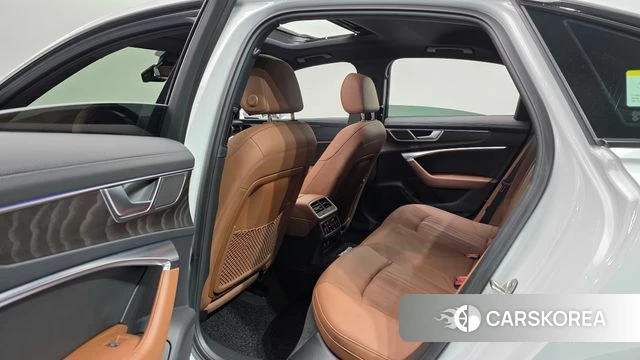 Audi A6 (C8) 2022 Белый из Кореи, фото 2