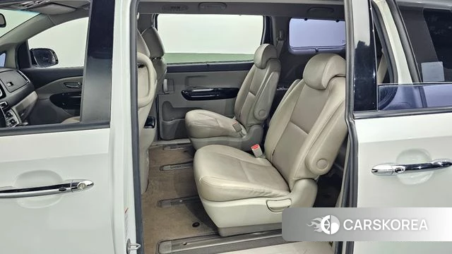 Kia The New Carnival 2020 Белый из Кореи, фото 2