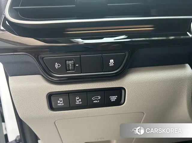 Kia The New Carnival 4th Generation 2025 Белый из Кореи, фото 2