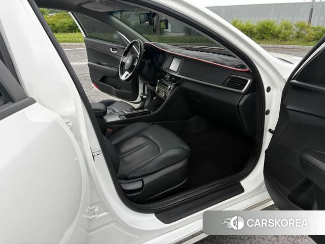 Kia The New K5 2nd generation 2018 Белый из Кореи, фото 2