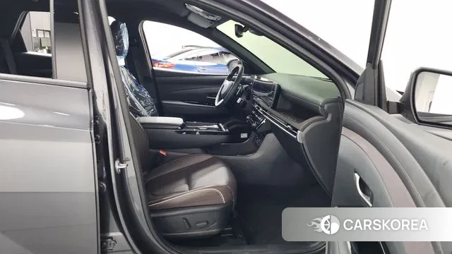 Hyundai The New Tucson (NX4) 2024 Серый из Кореи, фото 2