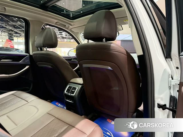 BMW X3 2023 Белый из Китая, фото 2