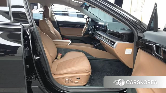 Hyundai Grandeur Hybrid (GN7) 2025 Черный из Кореи, фото 2