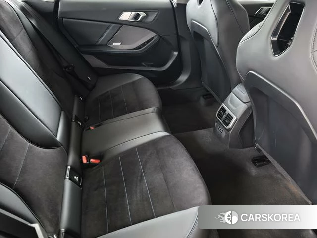 BMW 2 series 2025 Черный из Китая, фото 2