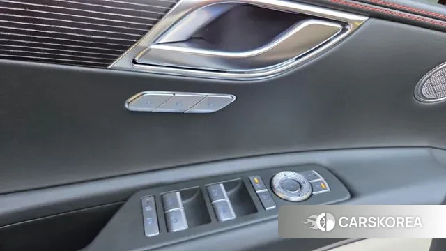 Genesis GV80 Coupe 2024 Белый из Кореи, фото 2