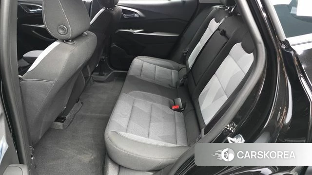 Chevrolet (GM Daewoo) Trax Crossover 2026 Черный из Кореи, фото 2