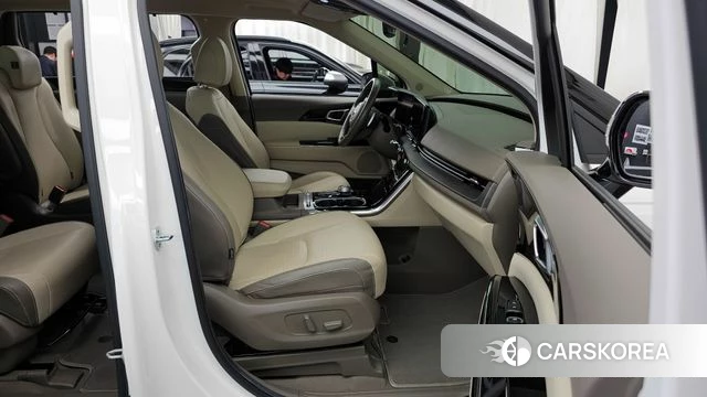 Kia Carnival 4th generation 2020 Белый из Кореи, фото 2