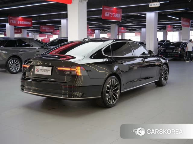 Volvo S90 2025 Черный из Китая, фото 2