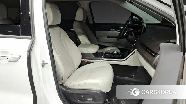 Kia Carnival 4th generation 2022 Белый из Кореи, фото 2