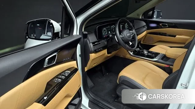 Kia Carnival 4th generation 2023 Белый из Кореи, фото 2