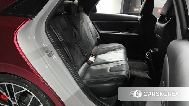 Hyundai Avante (CN7) 2022 Красный из Кореи, фото 2