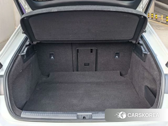 Volkswagen CC 2021 Белый из Китая, фото 2
