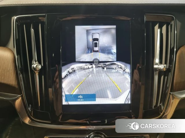 Volvo V90 Cross-Country 2025 Белый из Кореи, фото 2