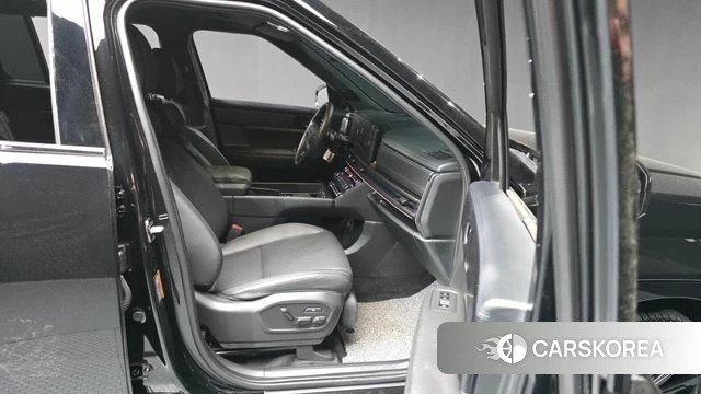 Hyundai Santa Fe (MX5) 2025 Черный из Кореи, фото 2
