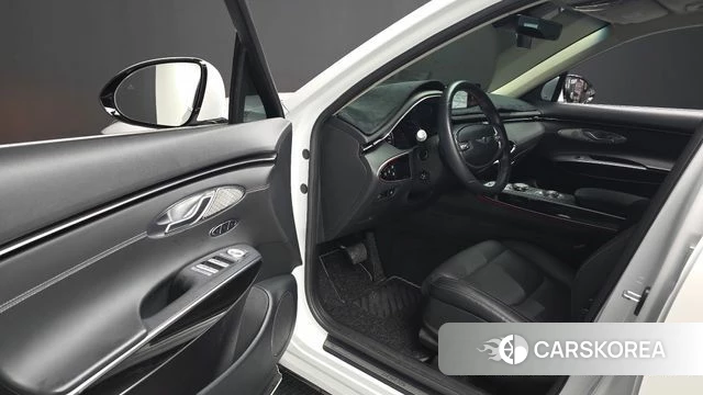 Genesis GV70 2022 Белый из Кореи, фото 2