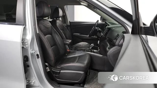 Ssangyong Tivoli Air 2018 Серебряный из Кореи, фото 2