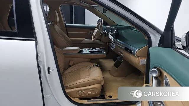 Genesis GV60 2023 Белый из Кореи, фото 2