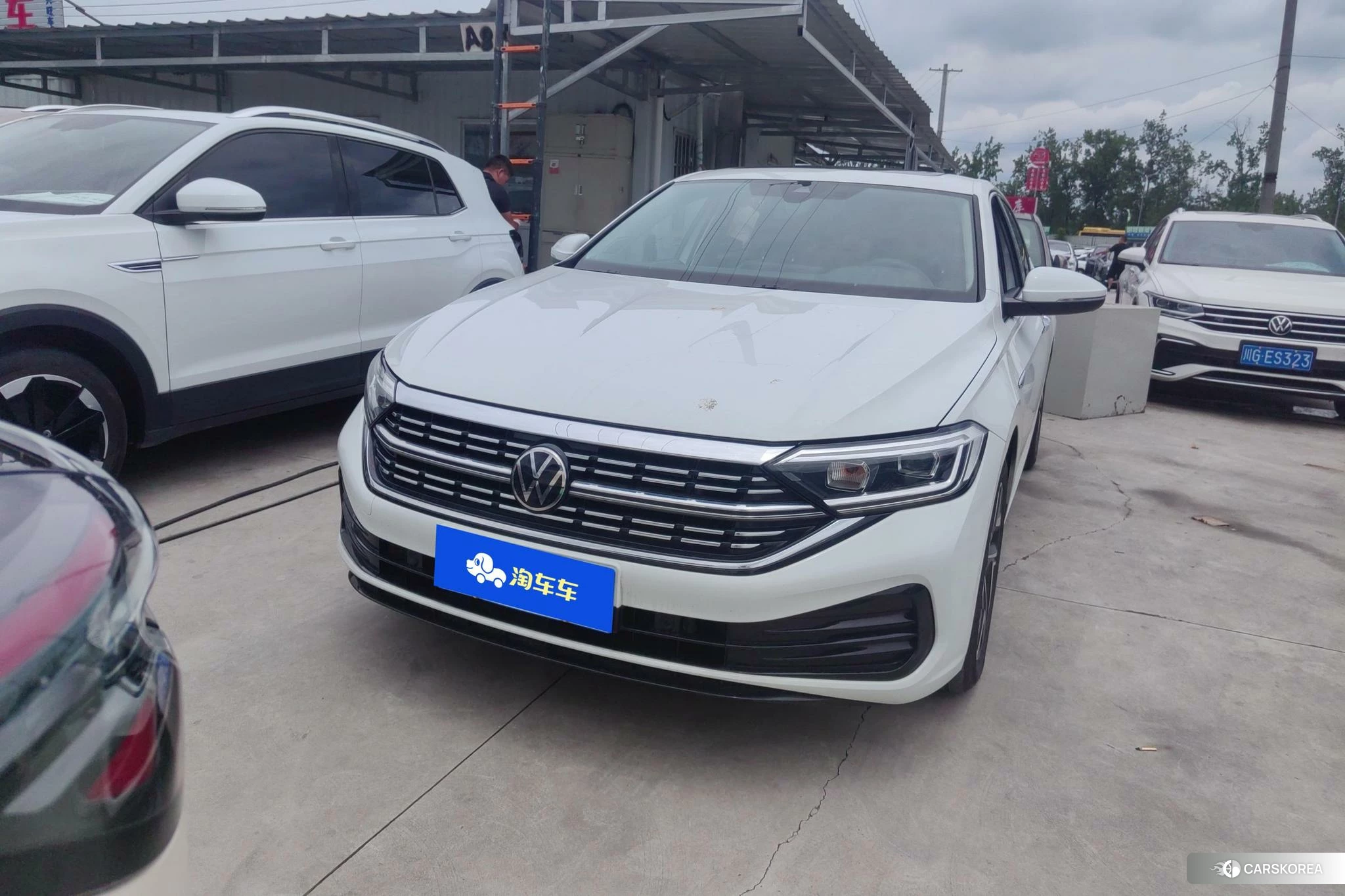Volkswagen Sagitar 2024 Белый из Китая