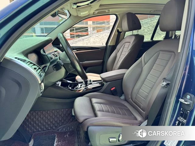 BMW X3 2021 Синий из Китая, фото 2