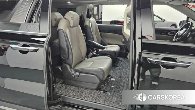 Kia The New Carnival 4th Generation 2024 Черный из Кореи, фото 2