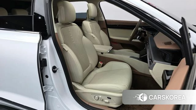Hyundai Grandeur (GN7) 2024 Белый из Кореи, фото 2