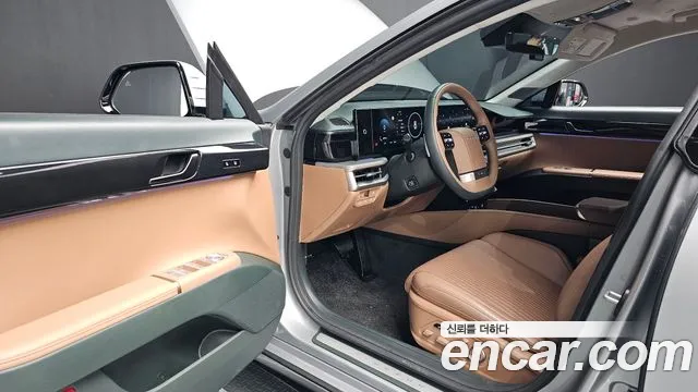 Hyundai Grandeur Hybrid (GN7) 2023 Серебристо-серый из Кореи, фото 2