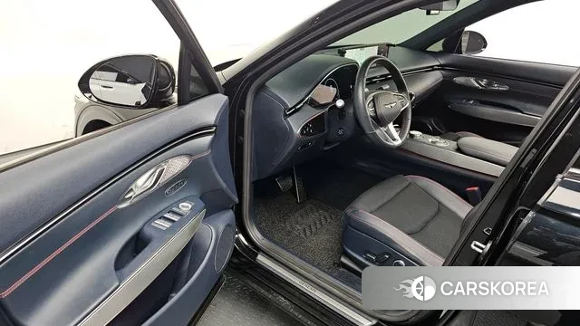 Genesis GV70 2022 Черный из Кореи, фото 2